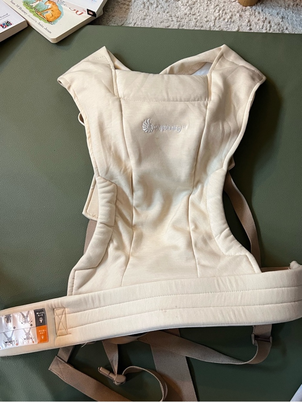 Ergobaby Embrace